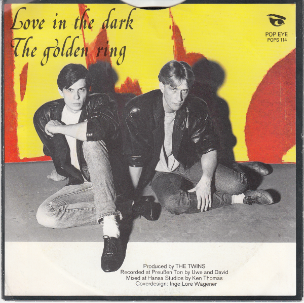 The Twins (7" Single) Love In The Dark